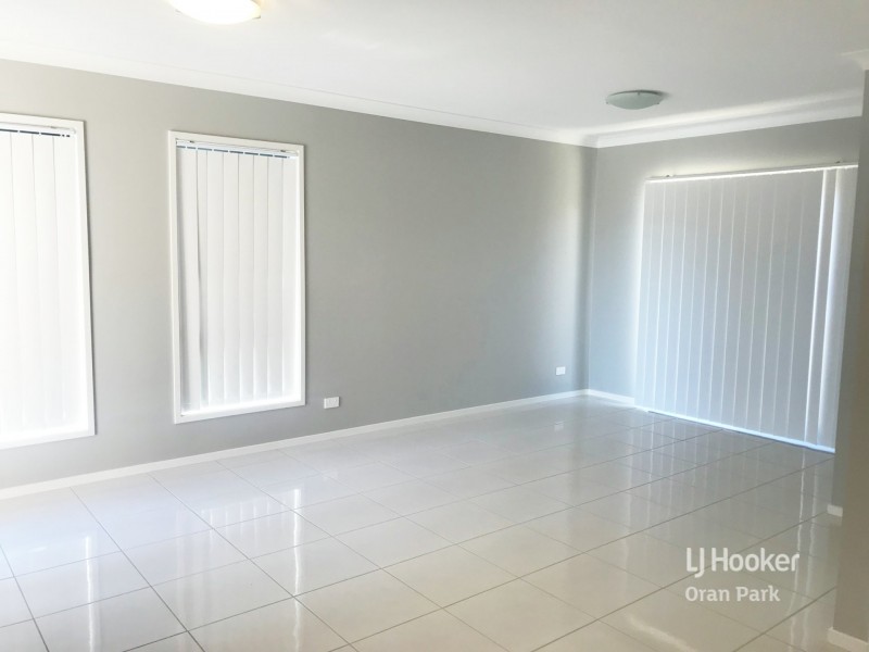 4b Russell Street, Oran Park NSW 2570