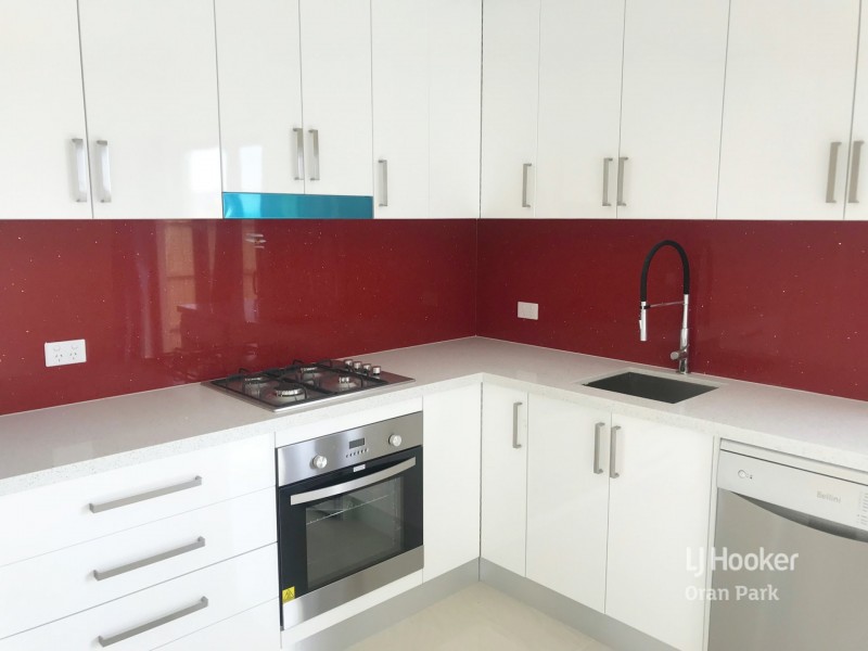 1 Lance Street, Oran Park NSW 2570