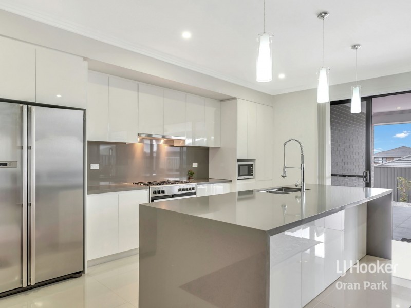 12 Austen Circuit, Oran Park NSW 2570