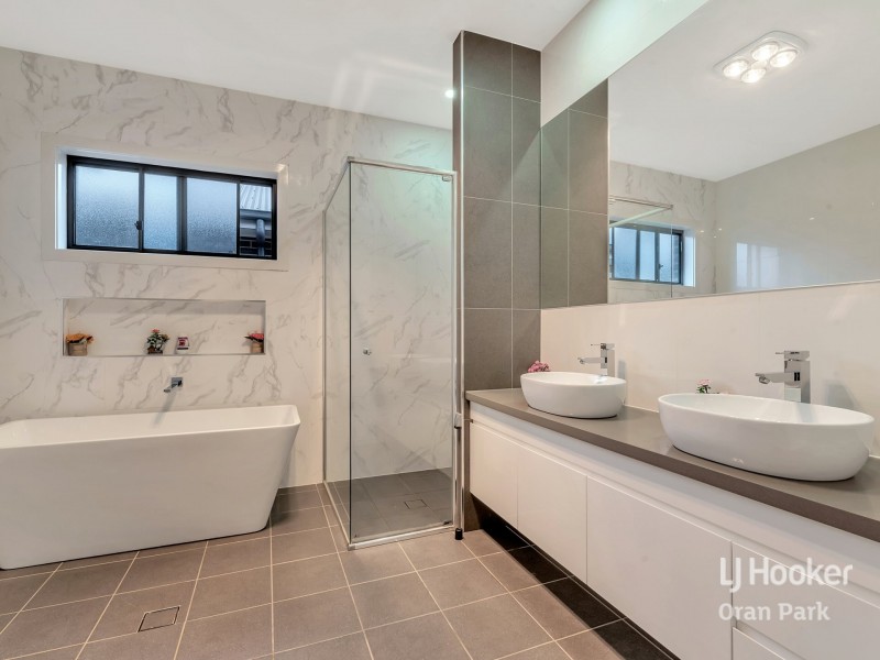 12 Austen Circuit, Oran Park NSW 2570