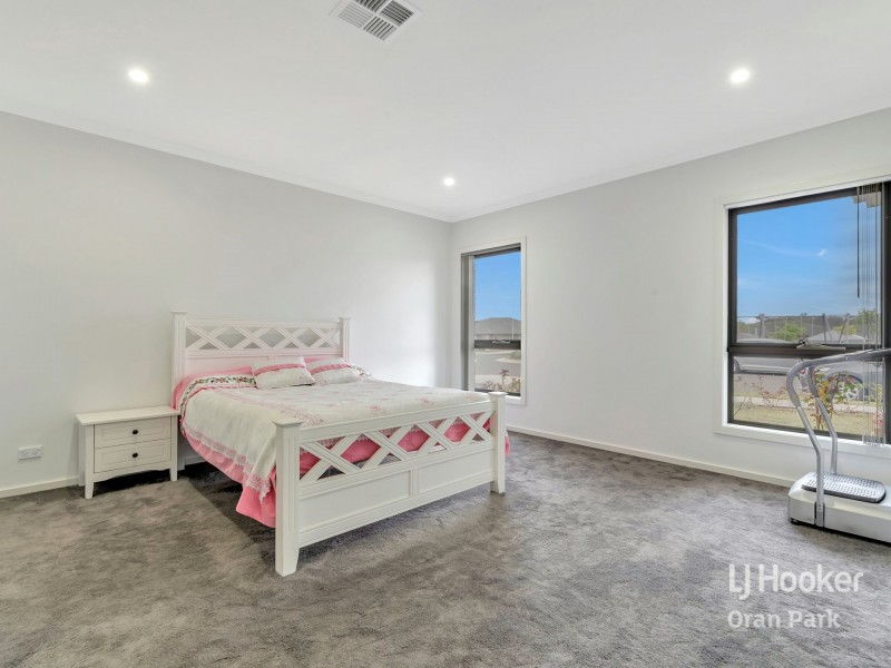 12 Austen Circuit, Oran Park NSW 2570