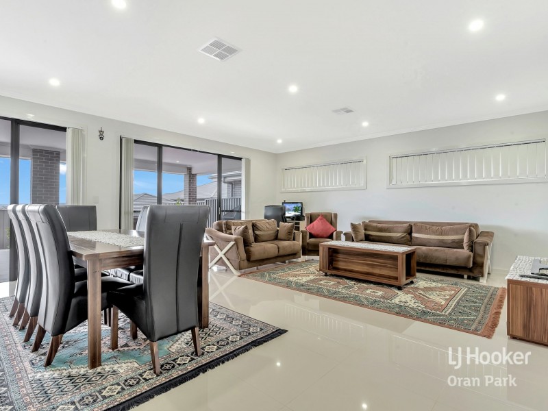 12 Austen Circuit, Oran Park NSW 2570