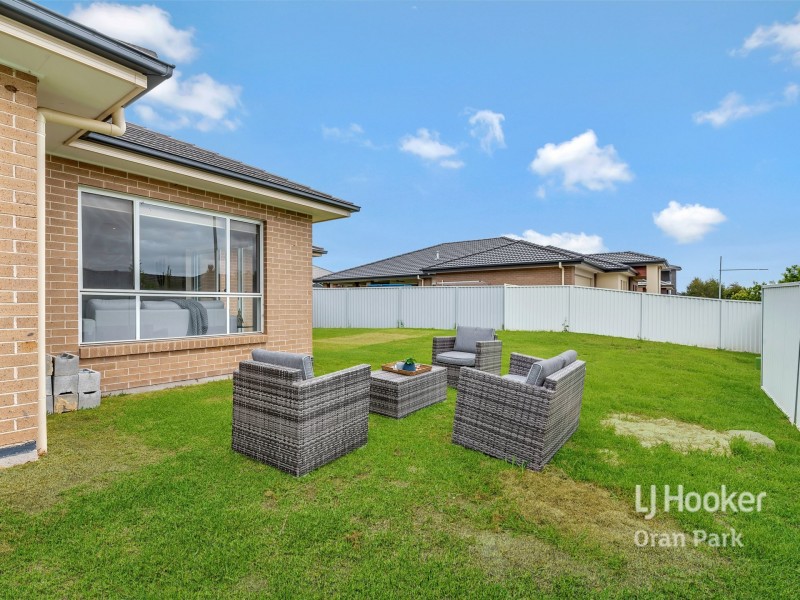 19 Perkins Drive, Oran Park NSW 2570