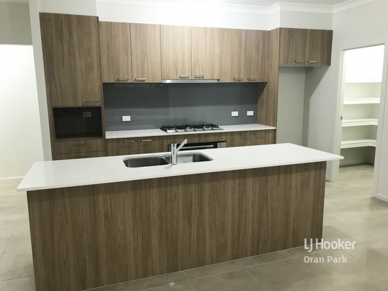 5 Boden Crescent, Oran Park NSW 2570