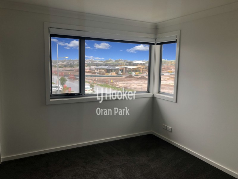 66 Hinton Loop, Oran Park NSW 2570