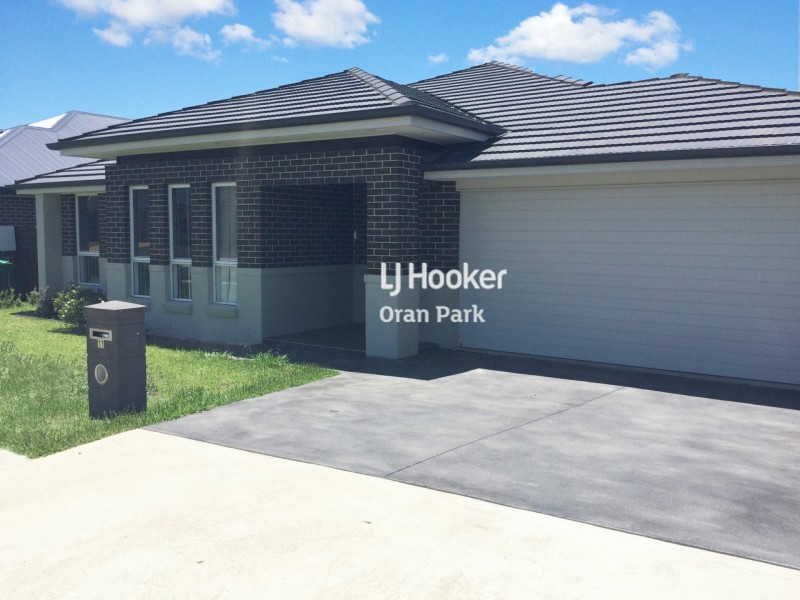 11 Atlee Street, Oran Park NSW 2570
