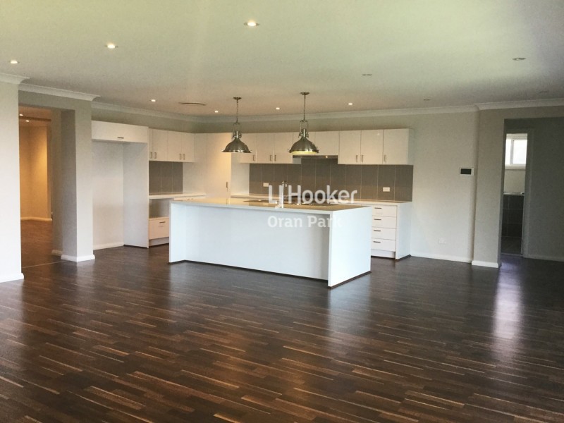 11 Atlee Street, Oran Park NSW 2570