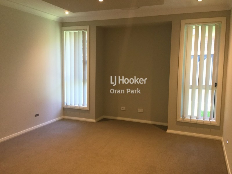 11 Atlee Street, Oran Park NSW 2570