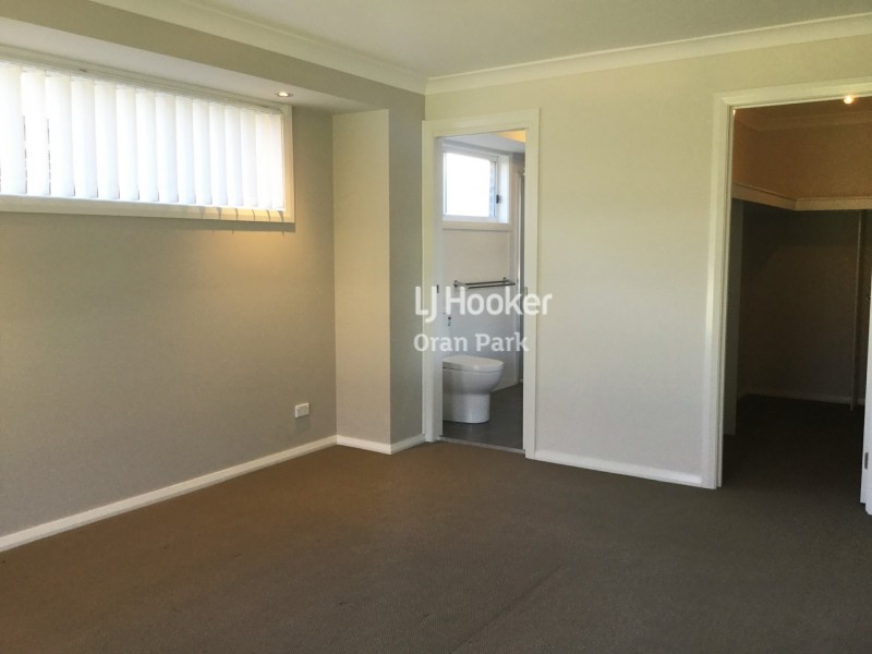 11 Atlee Street, Oran Park NSW 2570
