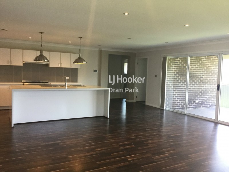11 Atlee Street, Oran Park NSW 2570