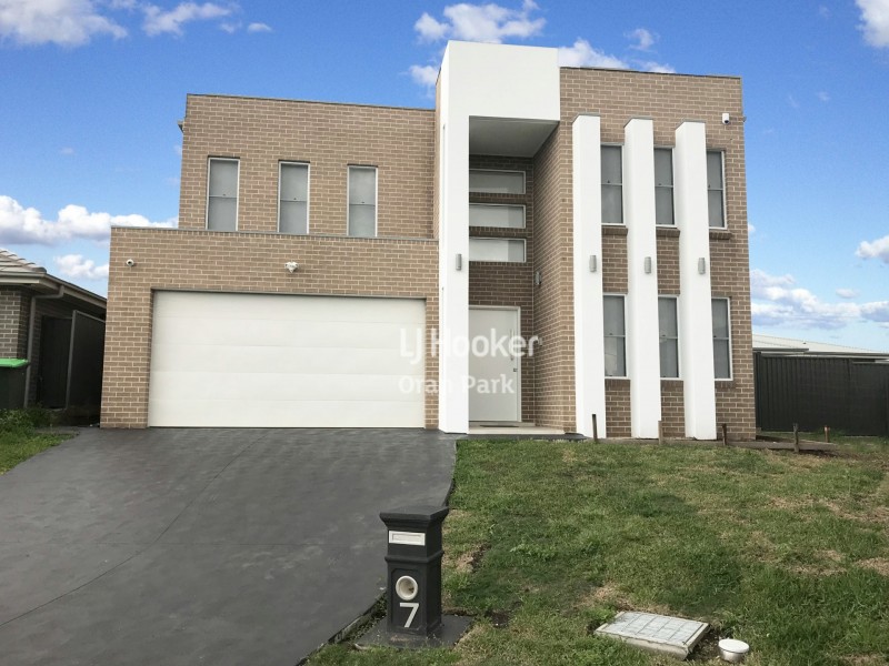 7a Yass Street, Gregory Hills NSW 2557