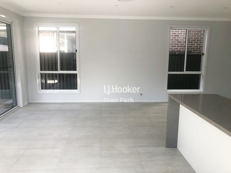18b Orlando Street, Oran Park NSW 2570