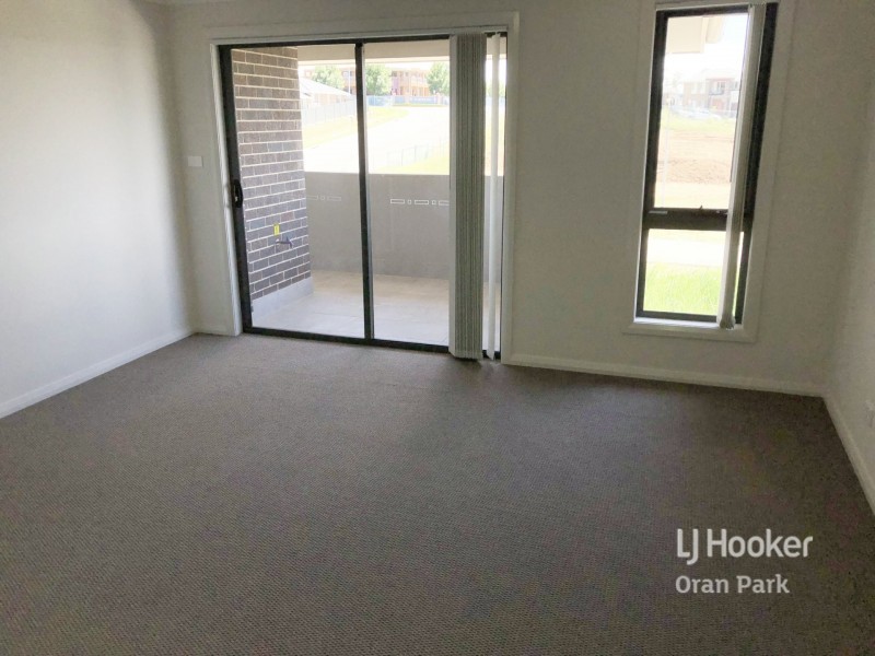 64 Bryant Avenue, Middleton Grange NSW 2171