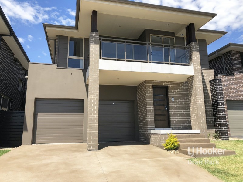 62 Bryant Avenue, Middleton Grange NSW 2171