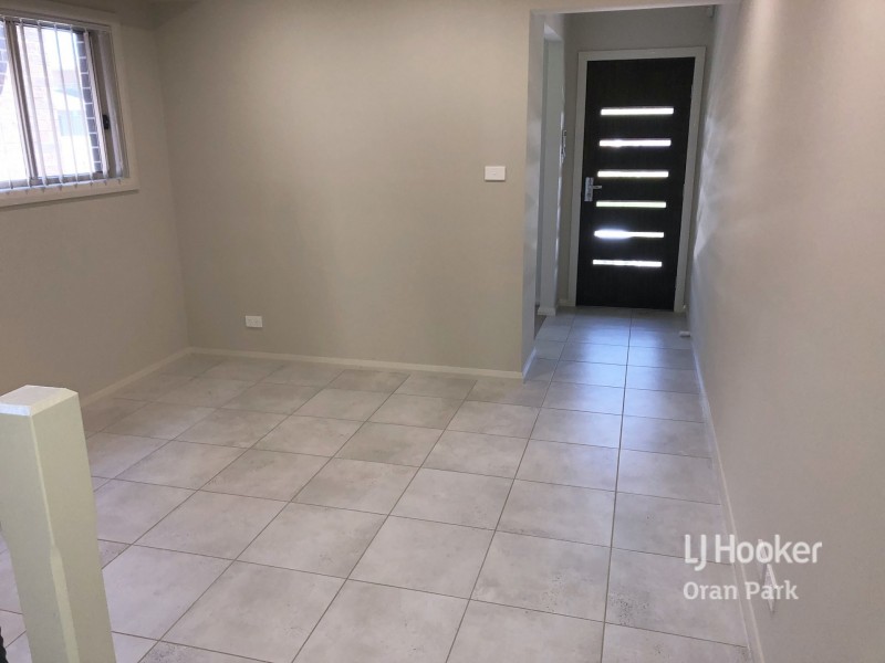 62 Bryant Avenue, Middleton Grange NSW 2171