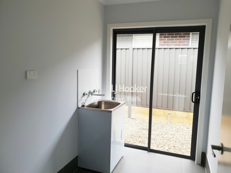 54 Austen Boulevard, Spring Farm NSW 2570