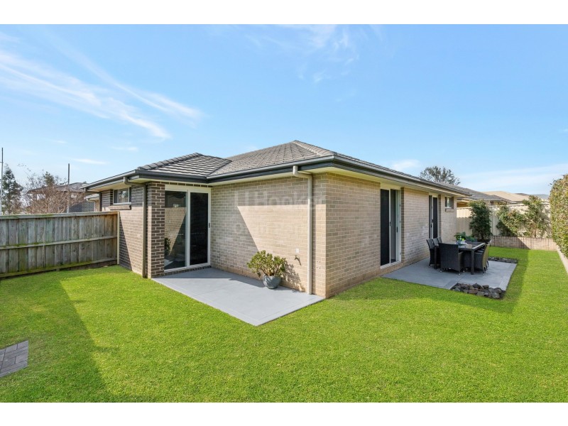 35 Ambrose Street, Oran Park NSW 2570