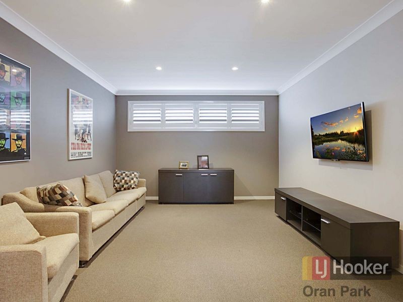 18 Lombardi Circuit, Oran Park NSW 2570