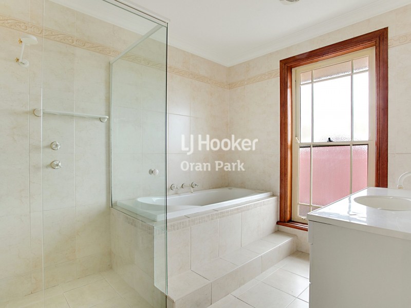 22 Crain Court, Harrington Park NSW 2567