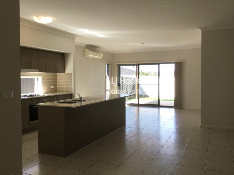 42 Geoghegan Circuit, Oran Park NSW 2570