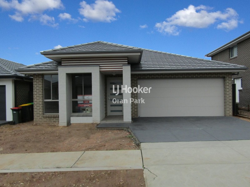 9 McEvoy Street, Oran Park NSW 2570