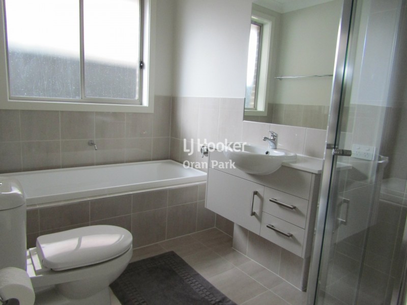 9 McEvoy Street, Oran Park NSW 2570