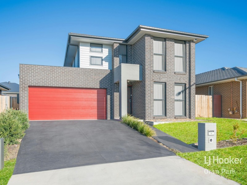 14 Rose Street, Oran Park NSW 2570