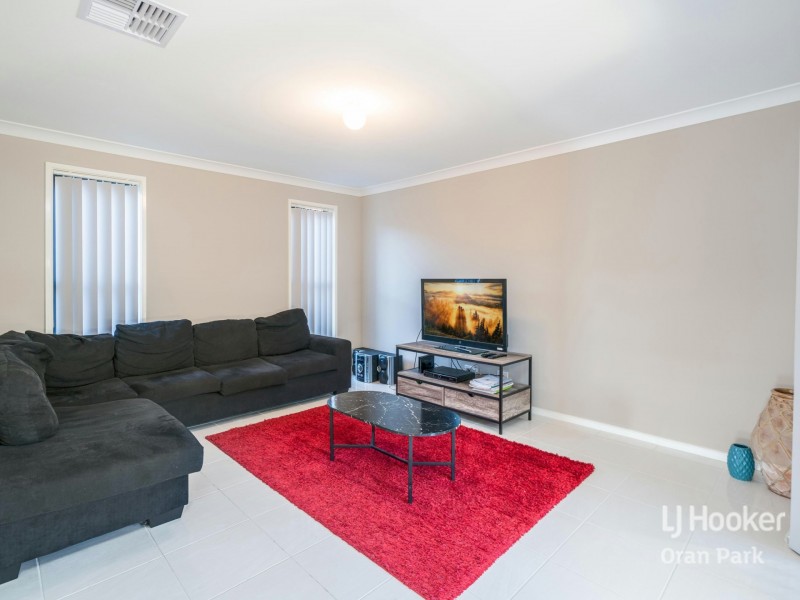 14 Rose Street, Oran Park NSW 2570