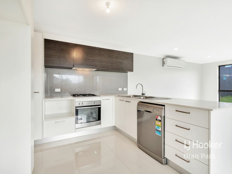 29 Rawlings Street, Oran Park NSW 2570