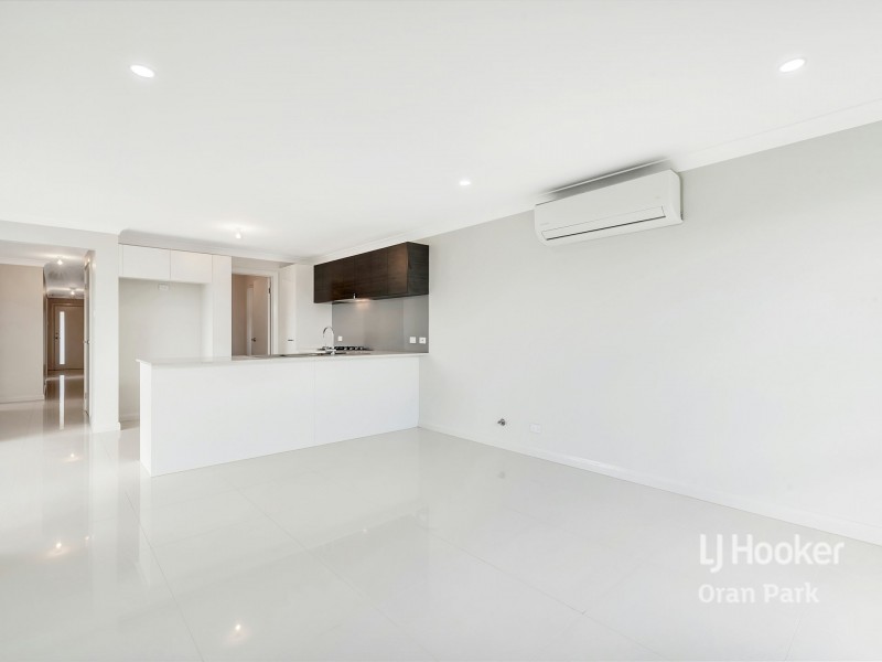 29 Rawlings Street, Oran Park NSW 2570