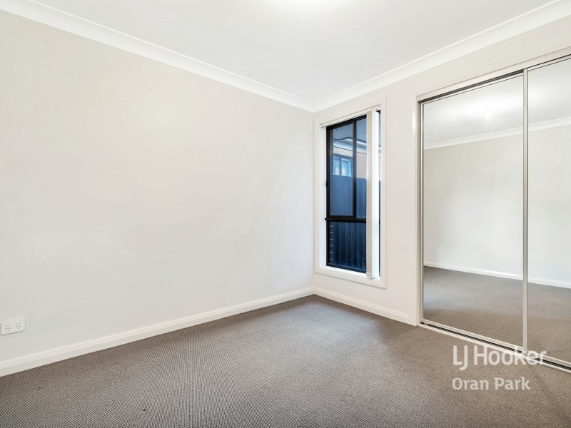 29 Rawlings Street, Oran Park NSW 2570