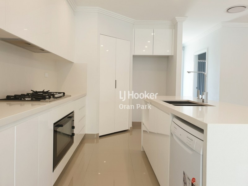 31b Milton Circuit, Oran Park NSW 2570