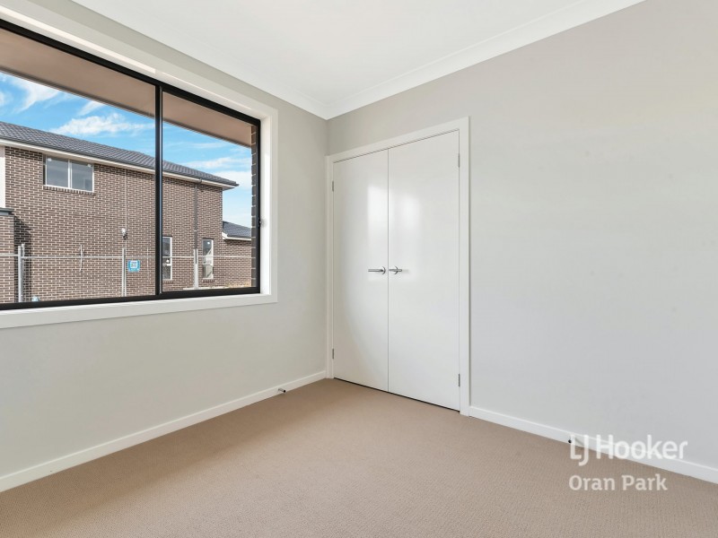 37 Mimosa Street, Gregory Hills NSW 2557