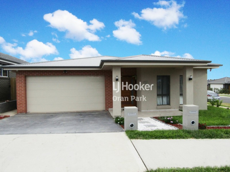 15 Ducros Street, Oran Park NSW 2570