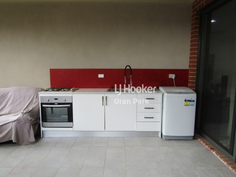 15 Ducros Street, Oran Park NSW 2570