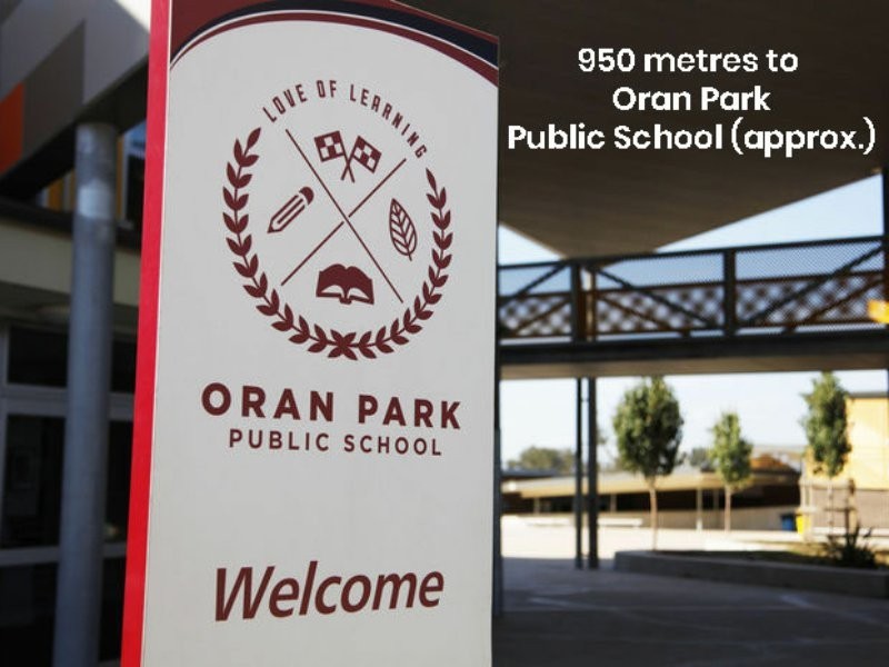 15 Ducros Street, Oran Park NSW 2570