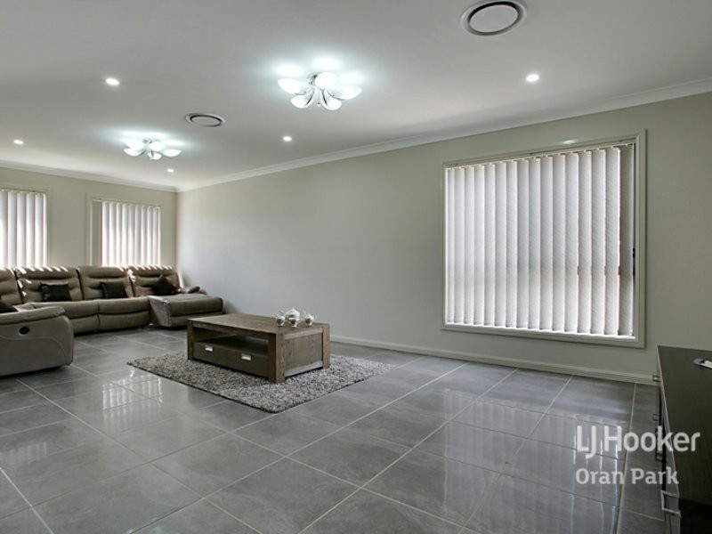 43 Murphy Street, Oran Park NSW 2570