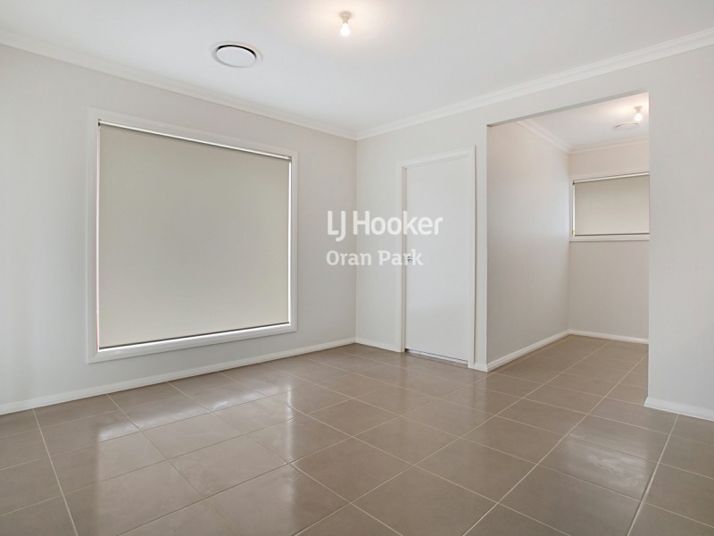 9 Holdsworth Street, Oran Park NSW 2570