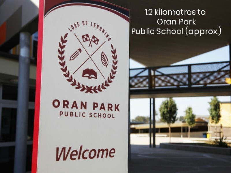 9 Holdsworth Street, Oran Park NSW 2570