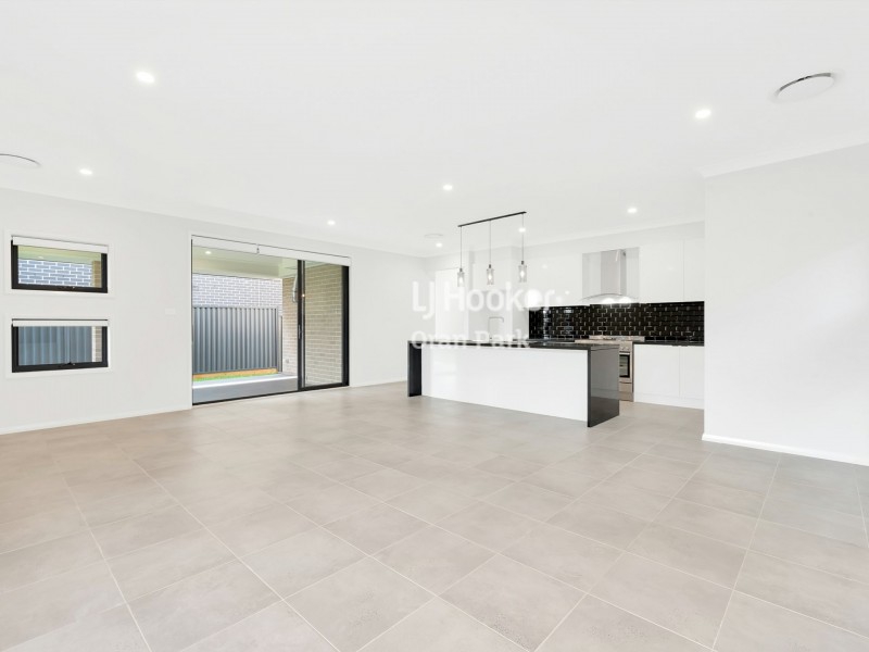 45a Evans Street, Oran Park NSW 2570