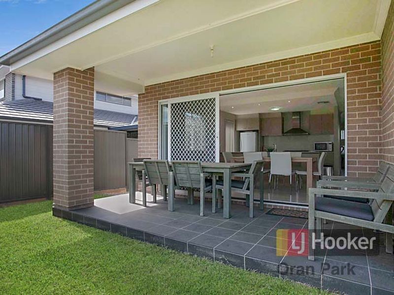 29 Horsley Circuit, Oran Park NSW 2570