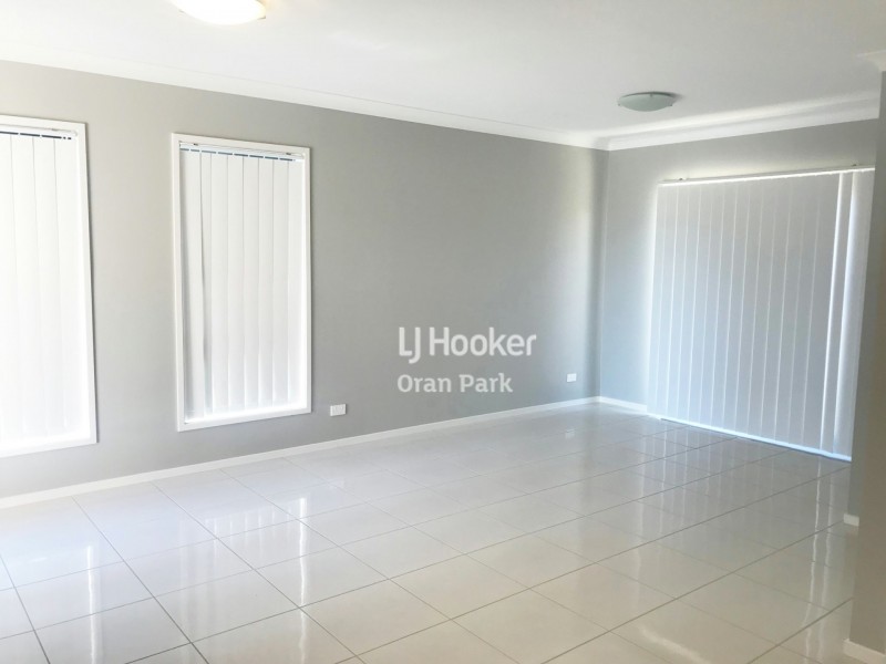4b Russell Street, Oran Park NSW 2570