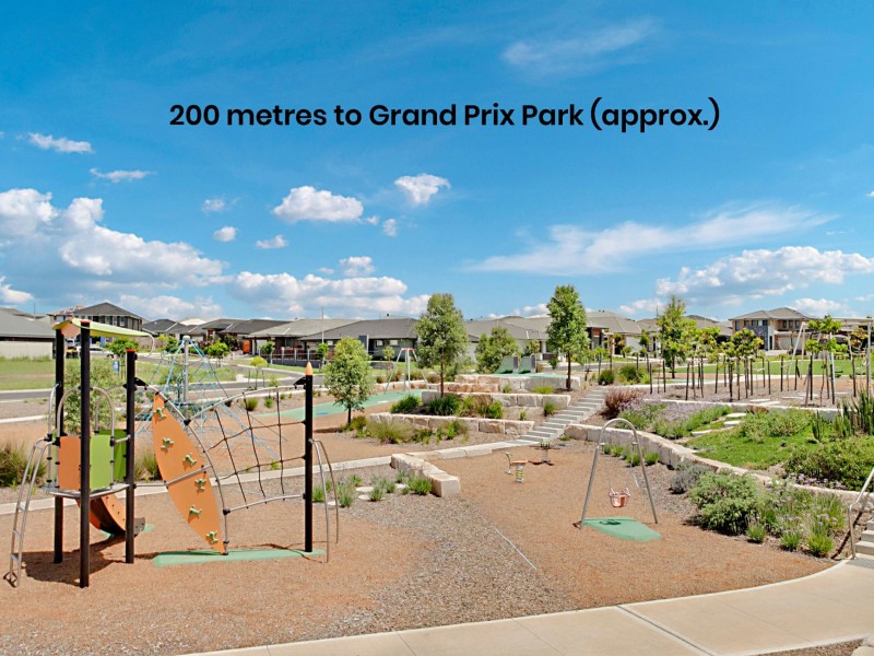 16 Geoghegan Circuit, Oran Park NSW 2570