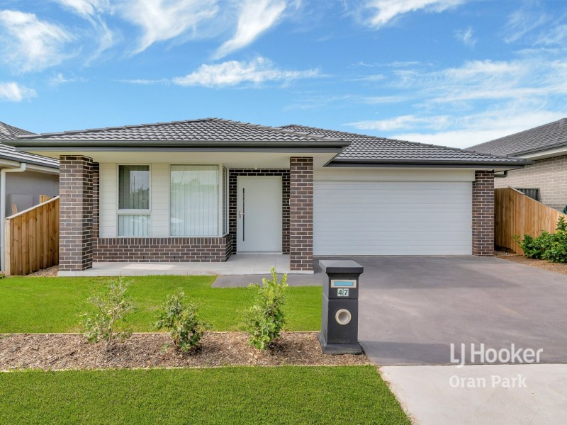 47 Courtney Loop, Oran Park NSW 2570
