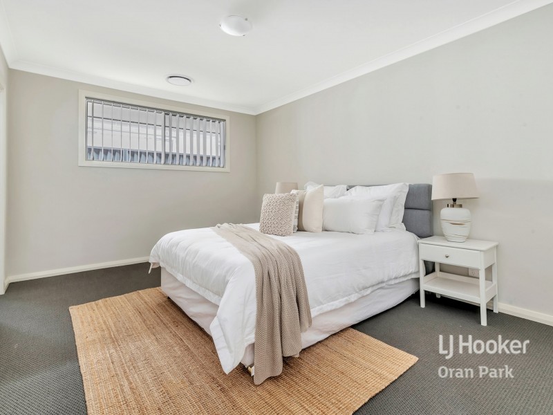 47 Courtney Loop, Oran Park NSW 2570