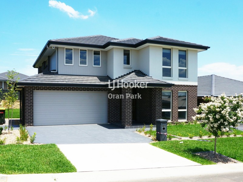 8 Matich Place, Oran Park NSW 2570