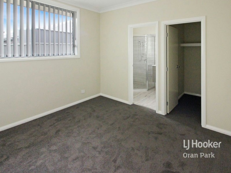 13 Taylor Street, Oran Park NSW 2570