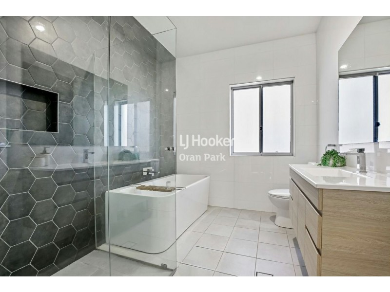 23 Cumberland Street, Gregory Hills NSW 2557
