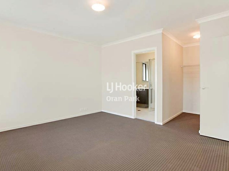 121 Skaife Street, Oran Park NSW 2570