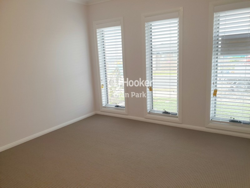 38 Richmond Road, Oran Park NSW 2570